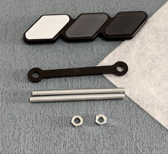 Emblema overland negro