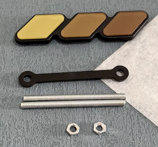 Emblema overland marron